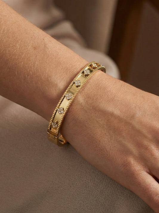 Floral Pattern Bangle