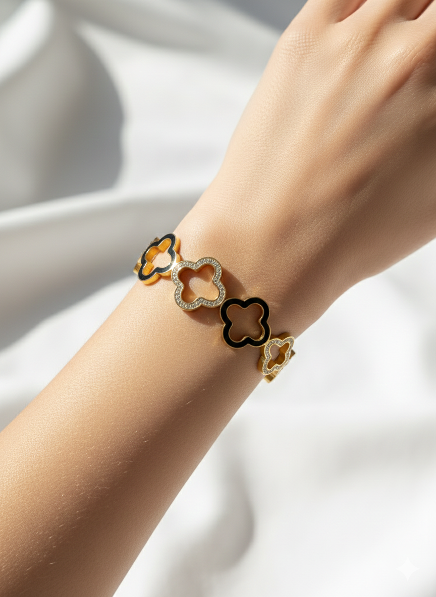 Enamel Clover Cutout Bangle