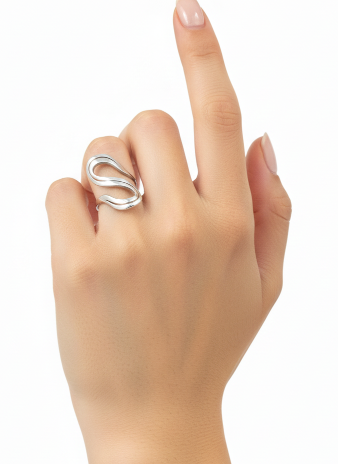 Wave Curve Ring – Silver