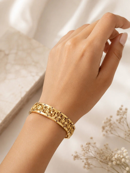 Filigree Geometric Bangle - ZIORF