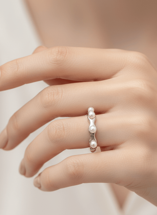 Pearl Wave Silver Ring - ZIORF