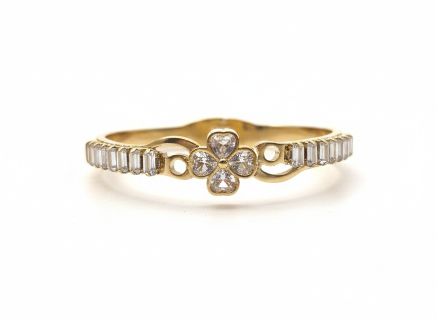 Clover Baguette Gold Bangle