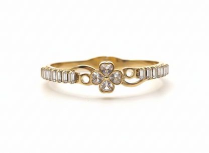 Clover Baguette Gold Bangle