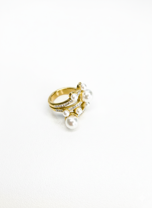Gold Layered Pearl Cluster Ring