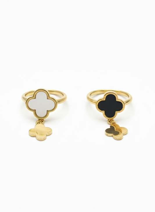 Clover Charm Duo Ring