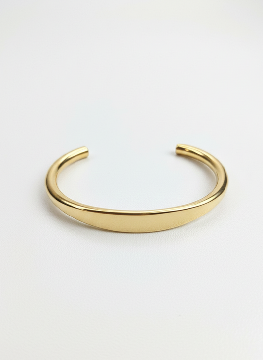 Gold Sleek Minimal Cuff