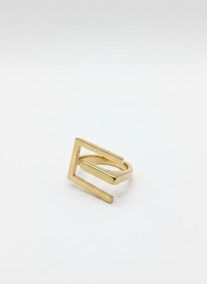 Open Frame Geometric Ring – Gold