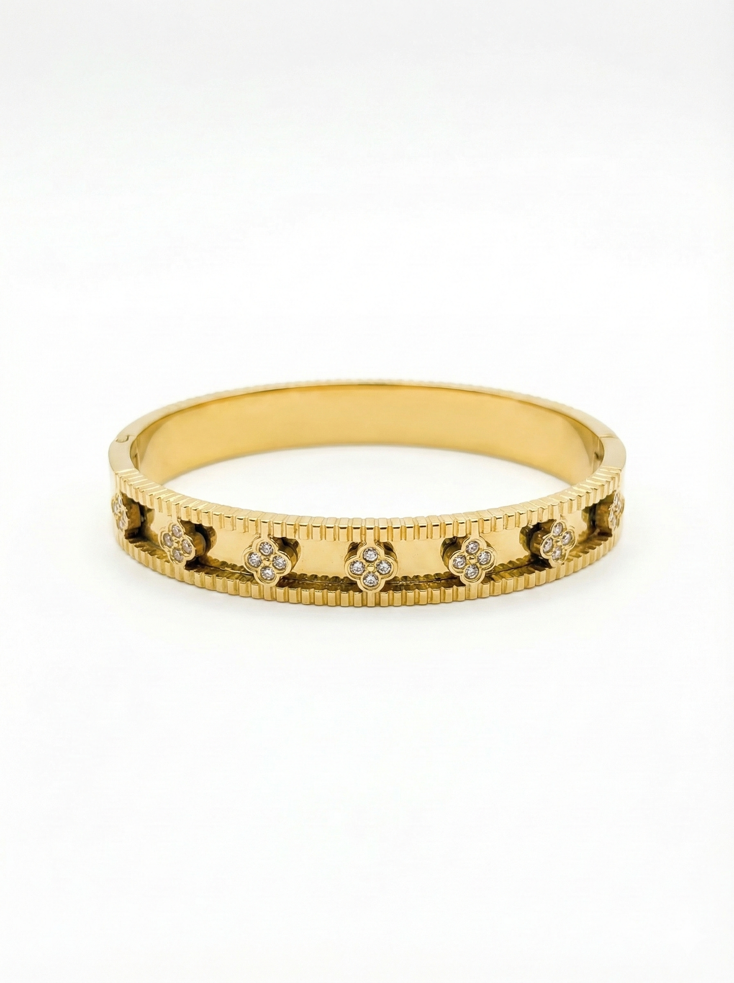 Floral Pattern Bangle