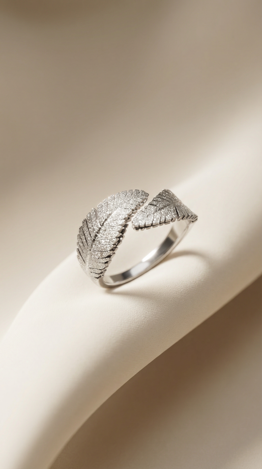 Feather Wrap Ring – Silver
