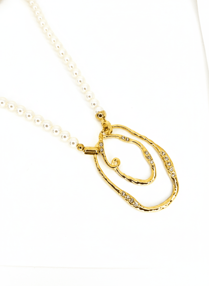 Abstract Crystal-Embellished Pearl Art Necklace - ZIORF