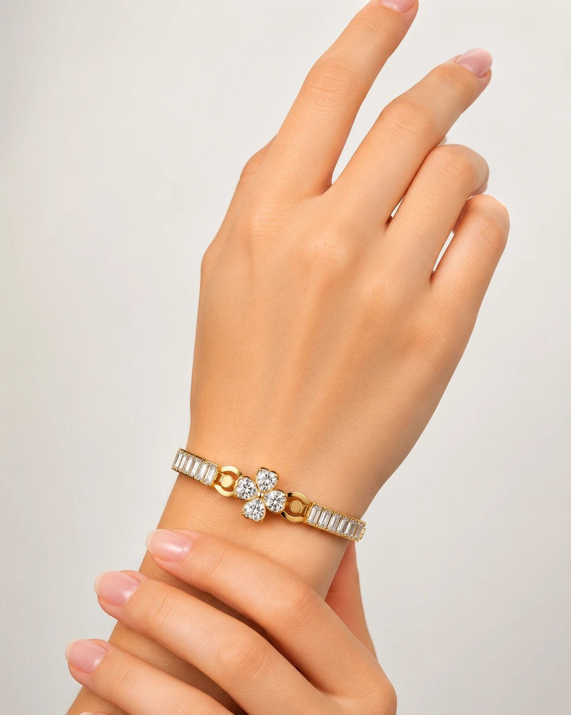 Clover Baguette Gold Bracelet - ZIORF