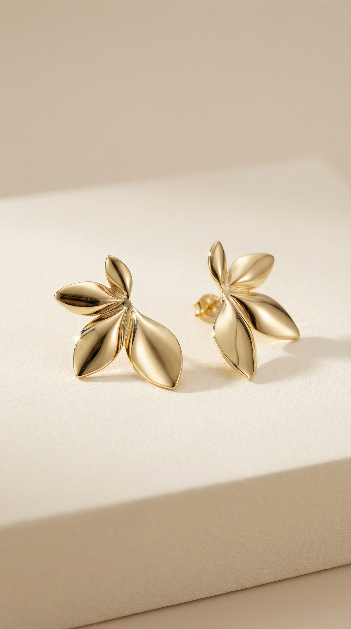 Golden Petal Sculpture Earrings