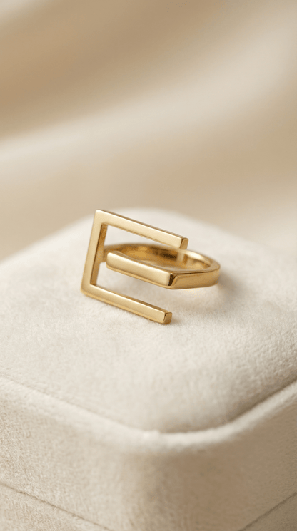 Open Frame Geometric Ring – Gold - ZIORF