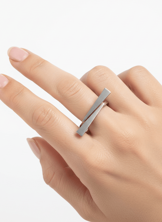 Silver Minimal Bar Ring - ZIORF